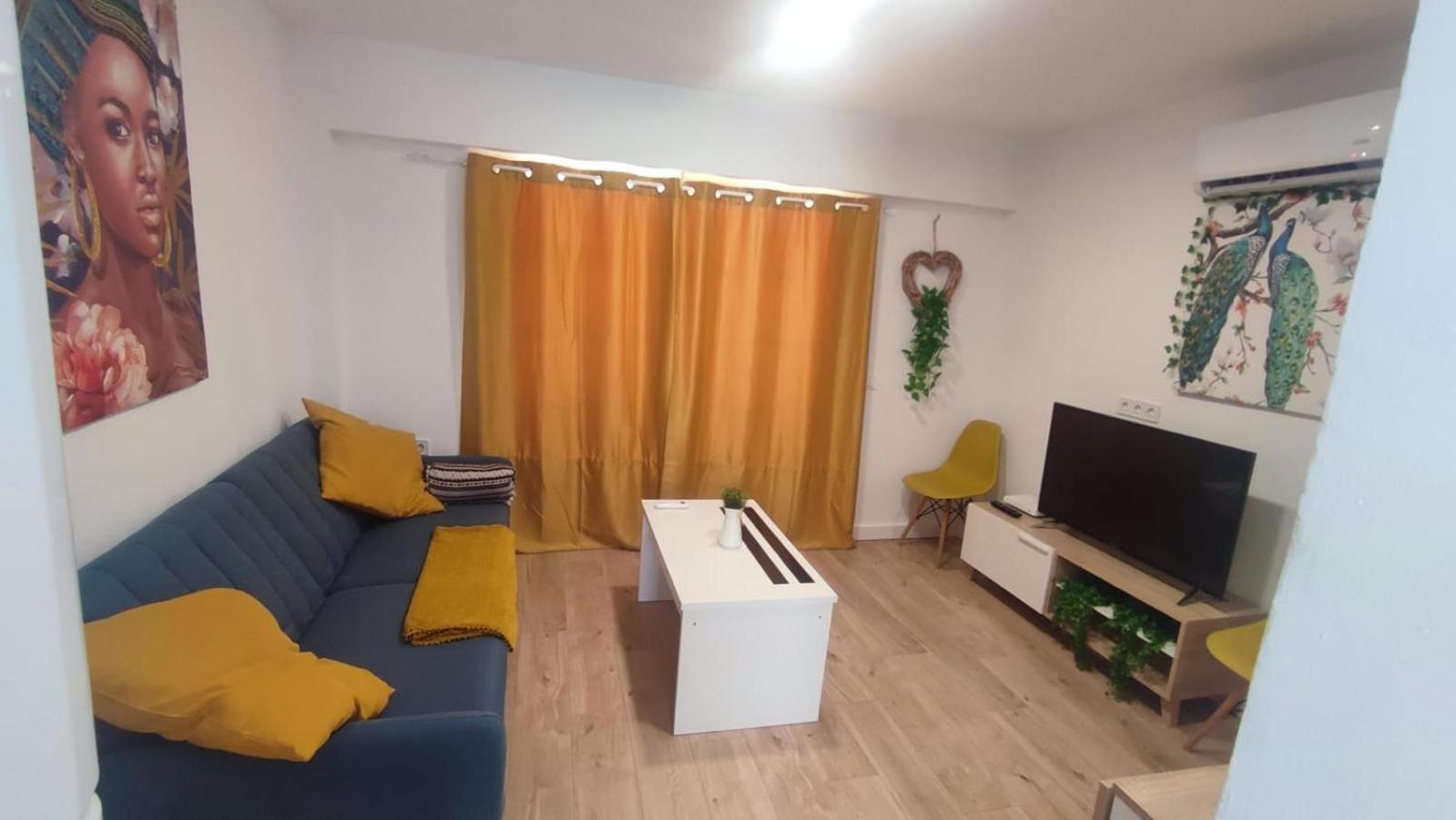 Apartamento La Reina Ii Apartamento *
